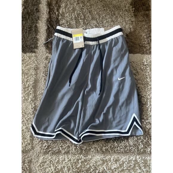 NWT Nike DRI-FIT DNA Basketball Shorts Grey Black Men's Small DH7160-065 - Picture 1 of 5